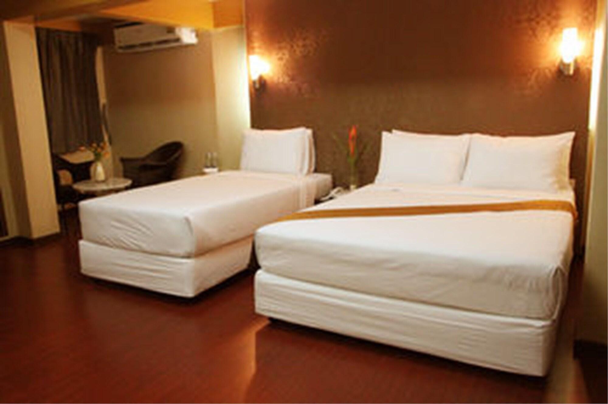 Visiting Card Hotel & Resort Bangkok Exteriér fotografie