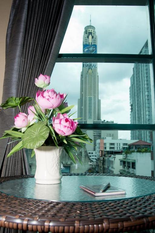 Visiting Card Hotel & Resort Bangkok Exteriér fotografie